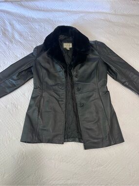 Worthington genuine black leather jacket with fur collar